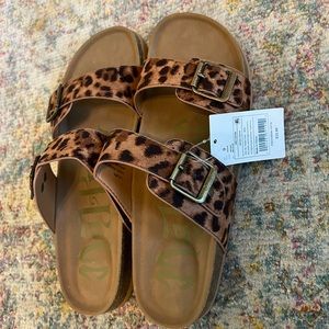 Leopard sandals